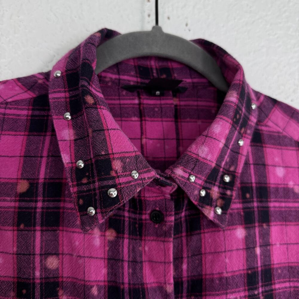 Desigual Shirt Womens Small Plaid Studded Flannel Graphic Patch Grunge Pink - Picture 8 of 14